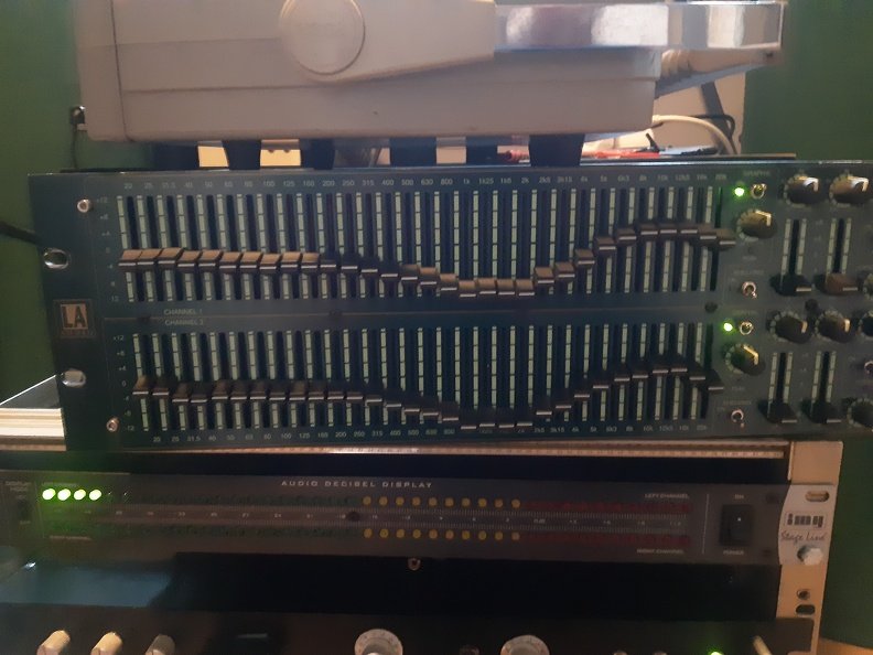 20210822151132-8d3ac754-me